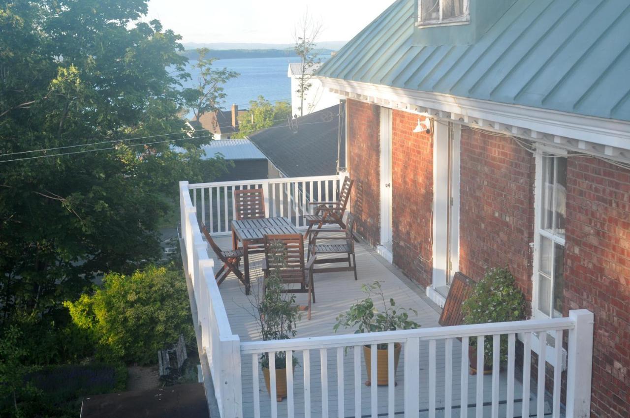Napier House Leilighet Campbellton Eksteriør bilde